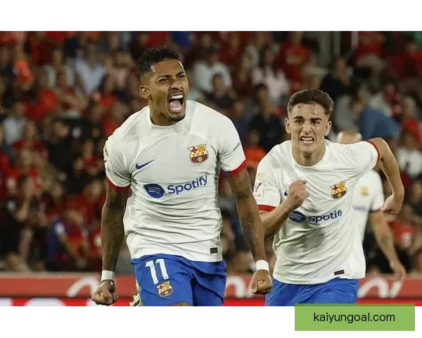 穆里奇神奇表现助力巴萨夺西甲冠军逆袭皇马荣耀时刻